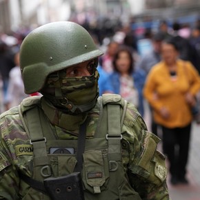 El presidente Daniel Noboa declaró el “conflicto armado interno“ tras la toma de TC Televisión