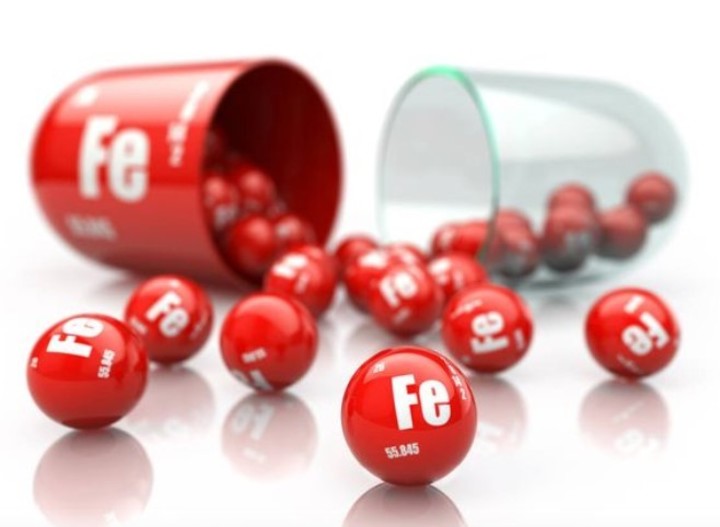 Suplementos de hierro como complemento.