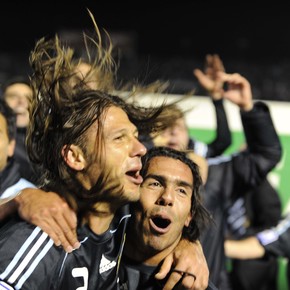 Tevez-Demichelis, de compañeros de Selección a rivales en superclásicos