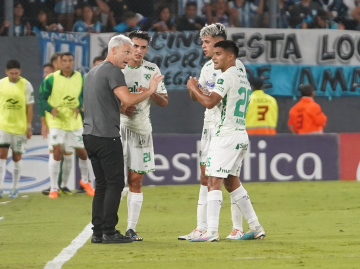 Racing vs. Sarmiento. (Foto: Marcelo Carroll)