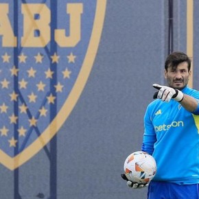 El 11 de Boca muy alternativo que probó Martínez para el debut en la Sudamericana en la altura de Potosí