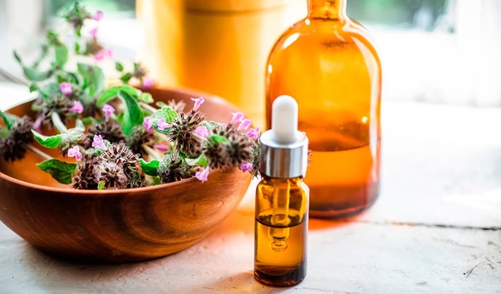 Aceites esenciales de ajedrea, una opción.
