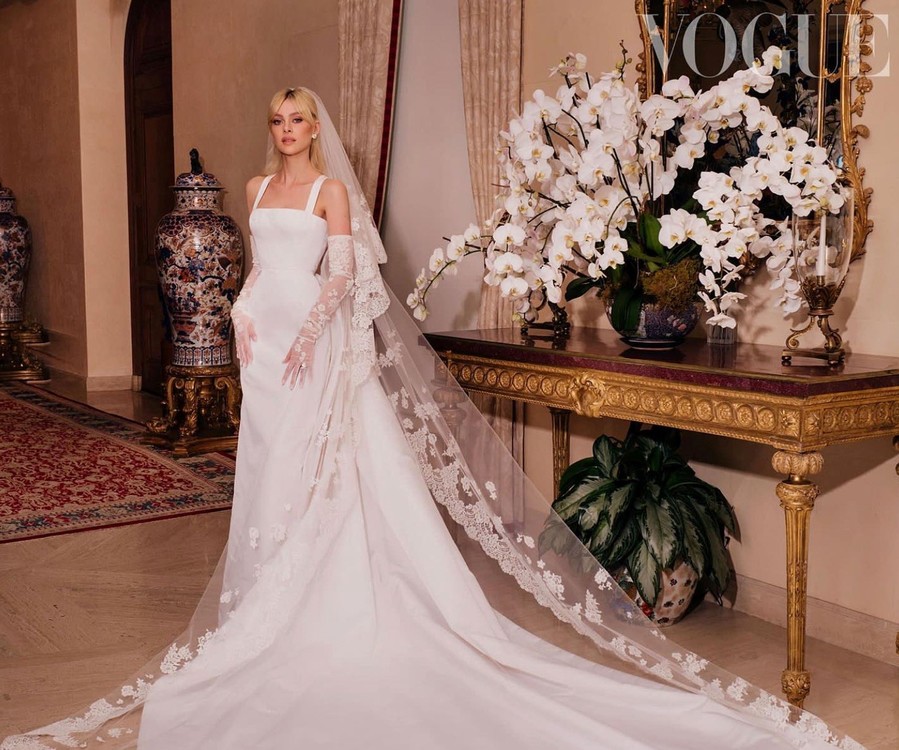 Para su casamiento Nicola lució el "vestido de sus sueños", una creación de Valentino. Foto: Instagram vía @nicolaannepeltzbeckham