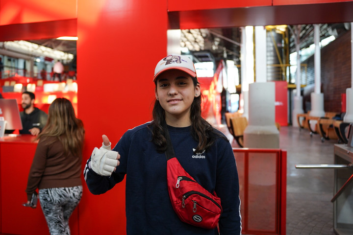 Morena Luz Bacari sueña con trabajar en la industria de los videojuegos. Foto Santiago García Díaz