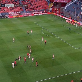 Explotó el Libertadores de América: con gol de Ávalos, Independiente le gana a Platense
