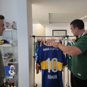 Dybala contó cómo hizo para conseguir la camiseta de Román