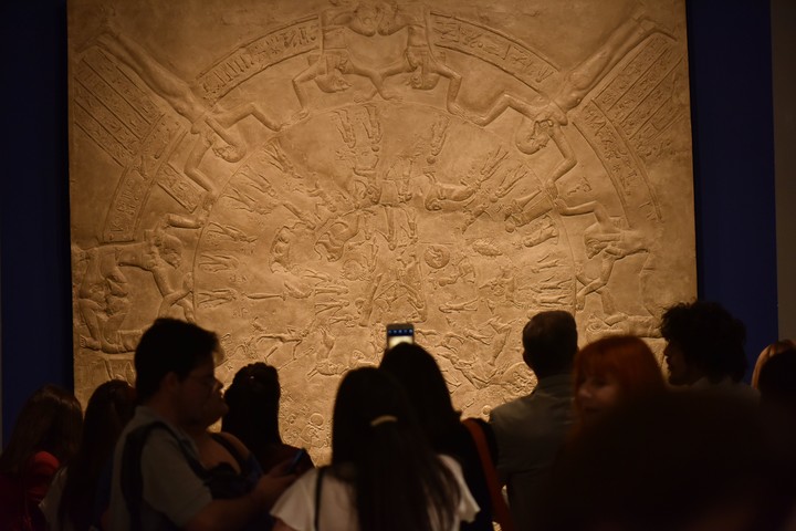 Ciencia y fantasía. Egiptología y egiptofilia en la Argentina, en el Museo Nacional de Bellas Artes. Foto: Matías Iesari, gentileza MNBA.