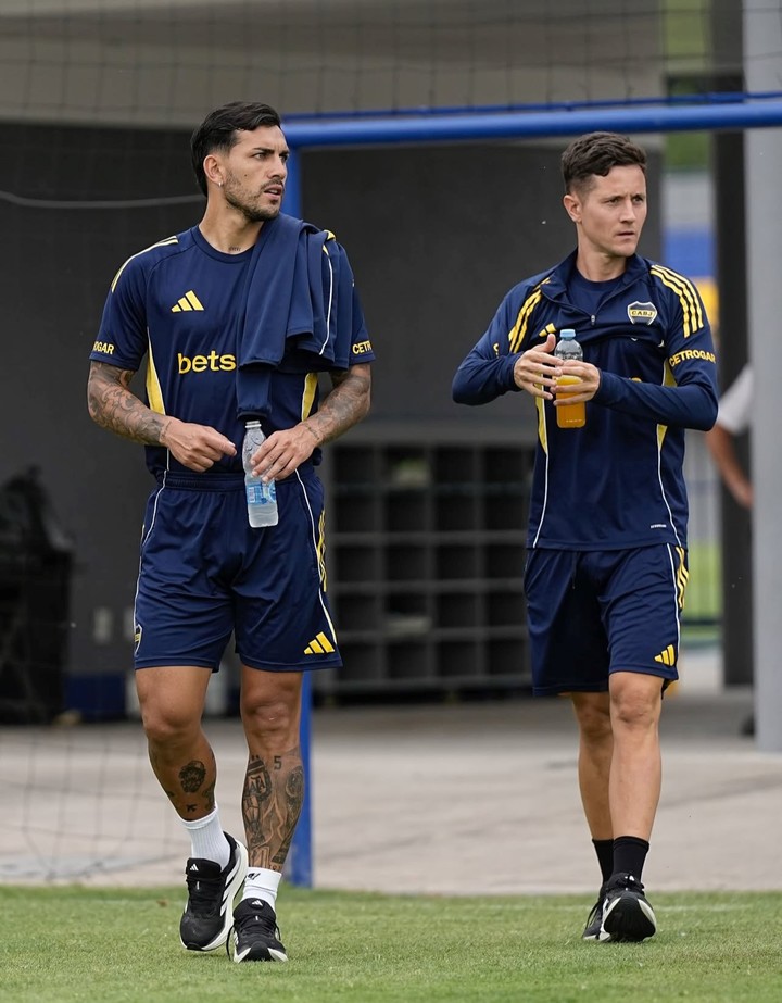 Herrera sigue afuera y hoy no es opción para entrar por Paredes. (Prensa Boca)