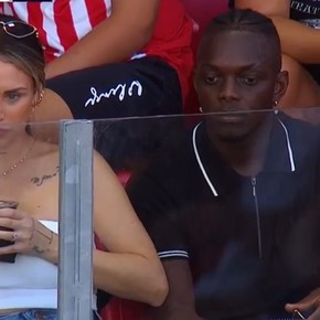 Mientras se resuelve su salida a Boca, Cetré fue a ver a Estudiantes ante Riestra: su reacción en el gol de Carrillo