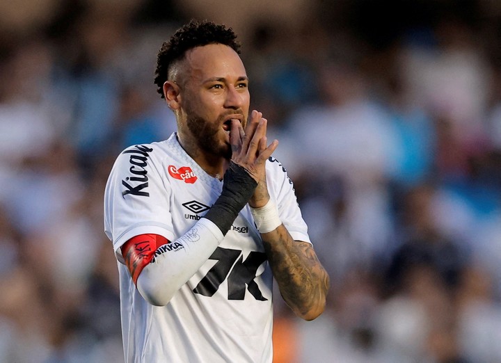 Ney no tuvo un 2025 regular en Santos (Reuters).