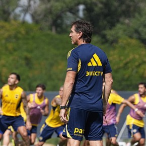 Partido decisivo para Ubeda: el posible equipo de Boca ante Racing con sorpresas y cambio de esquema