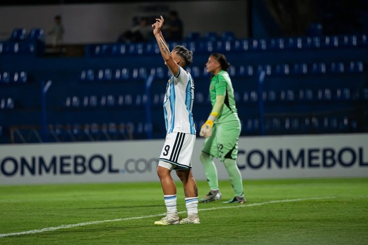 La Selección Argentina Sub 20 igualó 2-2 frente a Venezuela. Fotos: @Argentina