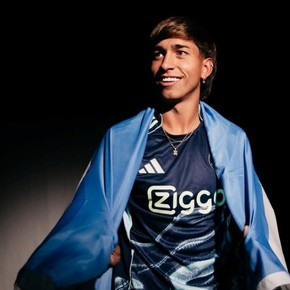 Vélez hizo oficiales los números de la venta de Maher Carrizo al Ajax 