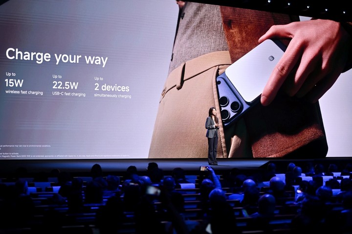 Xiaomi comparó en varios aspectos a su teléfono premium con el último de Apple. 