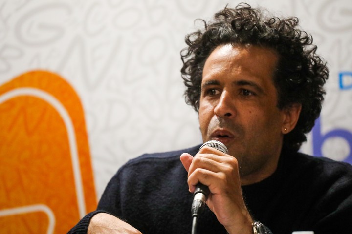 Bruno Vieira Amaral en la Feria Internacional del Libro de Buenos Aires en 2024. Fotos: gentileza Fundación El Libro