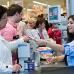 Comercio acordó una suba salarial del 5% a abonarse en tres partes