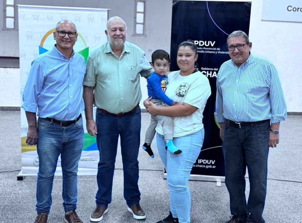 EL IPDUV REALIZÓ EL SORTEO PÚBLICO DE VIVIENDAS EN CORONEL DU GRATY