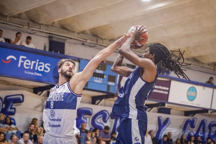 Dylan Smith brilló por su capacidad goleadora en la semana 21 de la Liga Nacional. (Prensa LNB)