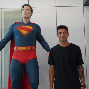 No es Superman, es Súper Delfino: el último jugador activo de la Generación Dorada, tras el retiro a los 43 años con Olé 