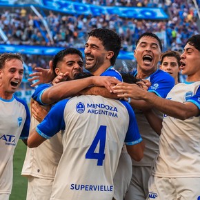 Fiesta en Mendoza: Godoy Cruz venció a Maipú y se acercó a la cima