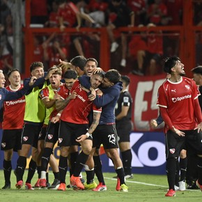 Videos: los ocho goles entre Independiente y Unión en Avellaneda