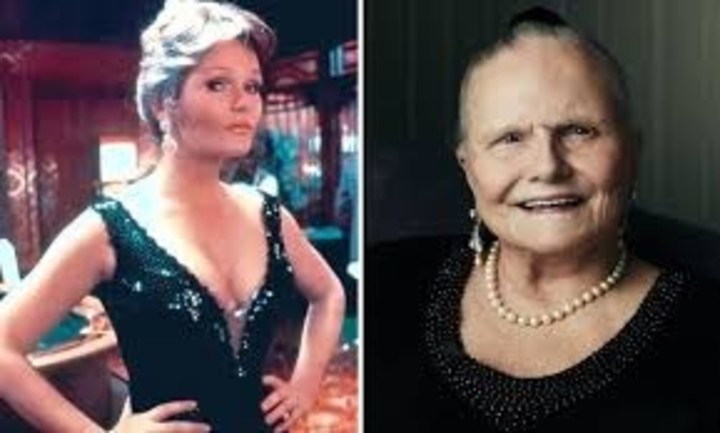Valerie Perrine en su esplendor y hace pocos años.