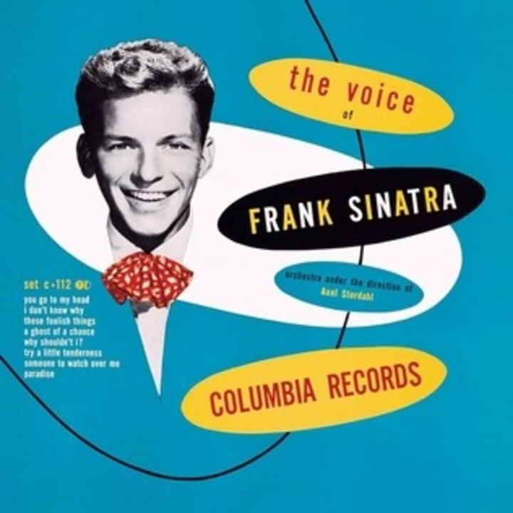 The Voice of Frank Sinatra (1946), su primer álbum publicado por Columbia Records, ayudó a consolidar el fenómeno de fans que rodeaba al cantante.