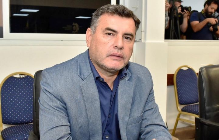 Aradas: "El tránsito es un caos y hay que ser más severos"