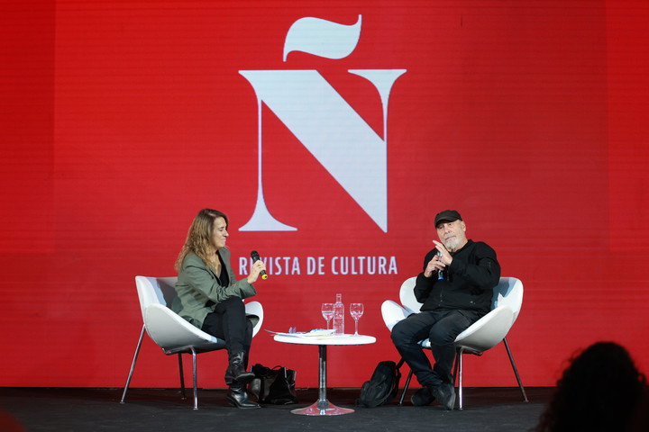 Mauricio Kartun en espacio cultural de Clarín - Ñ de la Feria del libro. Foto: Victoria Gesualdi.