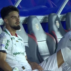 Marcó el gol del triunfo, pero lo sacaron y estalló: el enojo del Flaco López tras ser reemplazado ante Bragantino