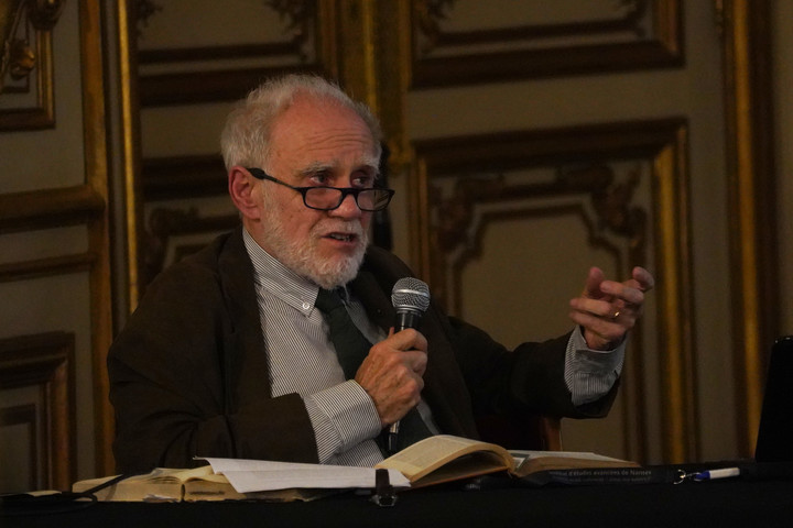 El historiador José Emilio Burucúa ofreció una conferencia en la Bienal de Arte Sacro Contemporáneo. Foto: Martin Bonetto.