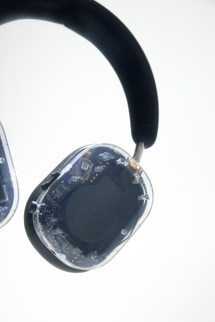 Mondo over air. Precio: 349.999 pesos.