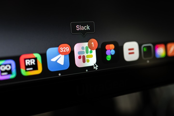 Hackers norcoreanos apuntan a usuarios de Apple con falsas videollamadas: cómo funciona el engaño con el malware “Mach-O Man”