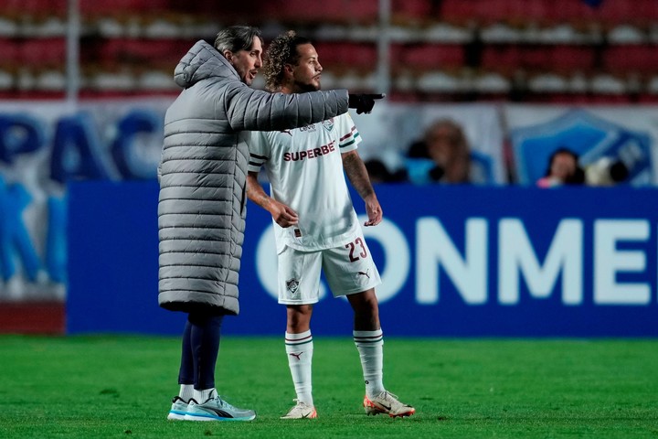 Luis Zubeldía durante el match de Fluminense contra Bolívar (AP). 