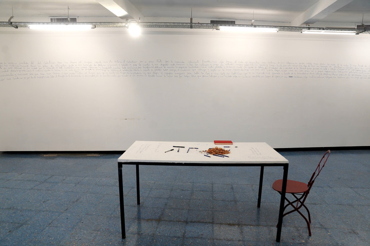 El espacio de trabajo para "No dejemos que la inteligencia artificial escriba nuestros poemas", de Nazareno Pereyra. 