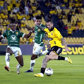 Darío Benedetto: de una nueva asistencia top al "teníamos que ganar como sea"