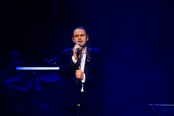 José Miguel González, de Mocedades, habla de su admiración por los artistas argentinos.