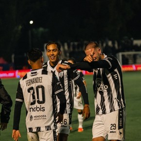 Gimnasia de Mendoza se puso en ventaja