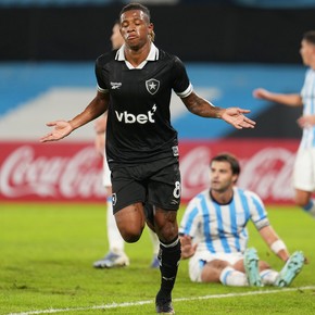 Los videos de la derrota agónica de Racing ante Botafogo por la Sudamericana