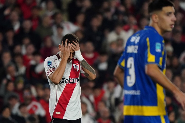 Montiel salió lesionado en el partido ante Central (EFernandz Efernandez).