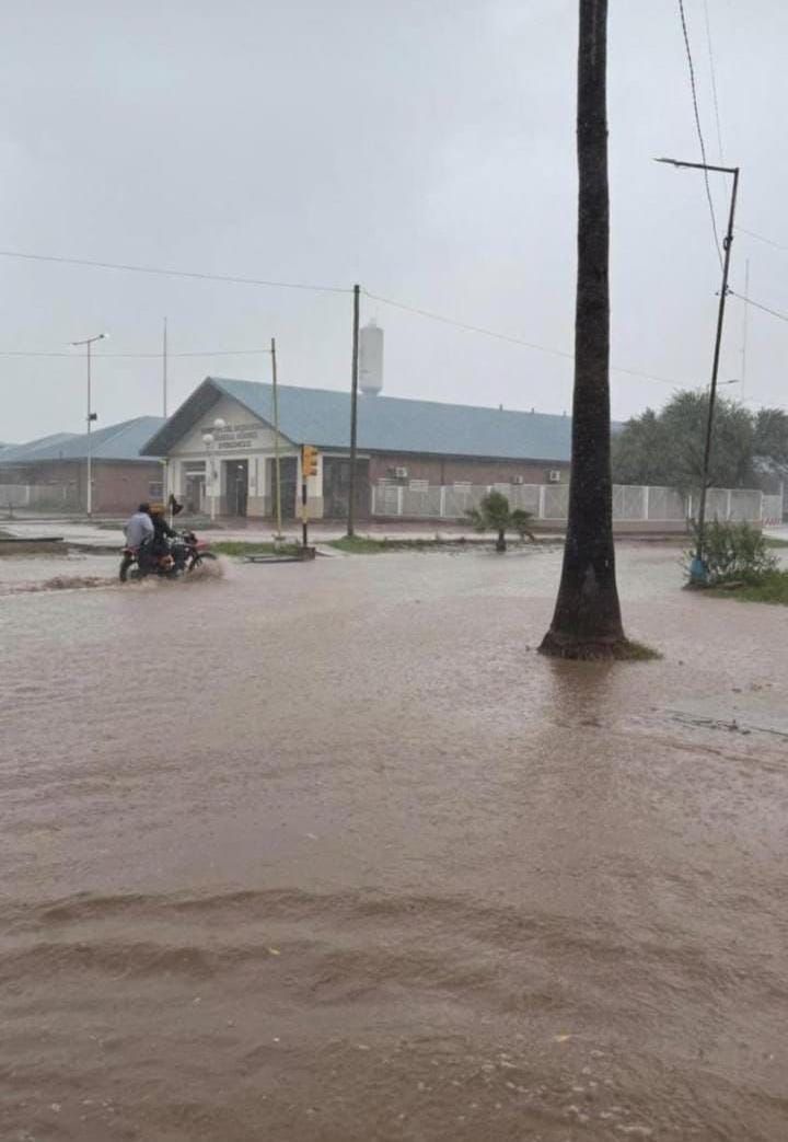 CASTELLI: CASTAGNO APUNTÓ CONTRA PÍO SANDER POR EL “ABANDONO” DE LA CIUDAD Y LA FALTA DE OBRAS HÍDRICAS