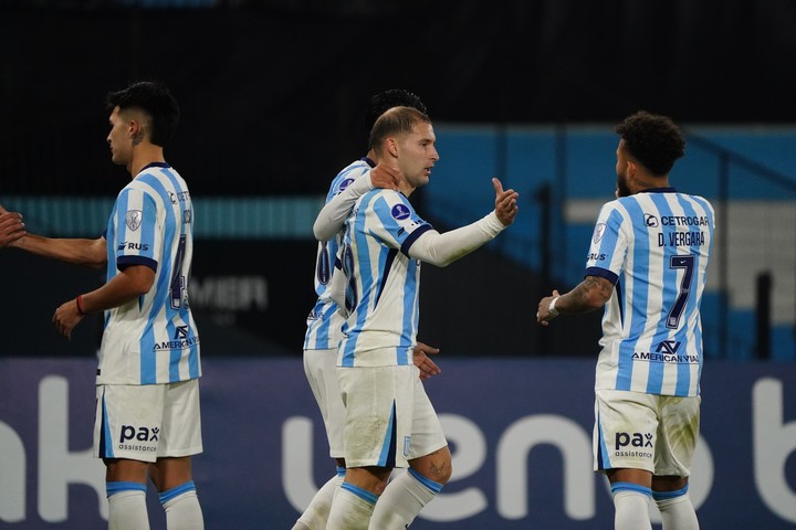 Racing ganó con goles de Vergara y Matko Miljevic. Fotos Emmanuel Fernández - FTP CLARIN