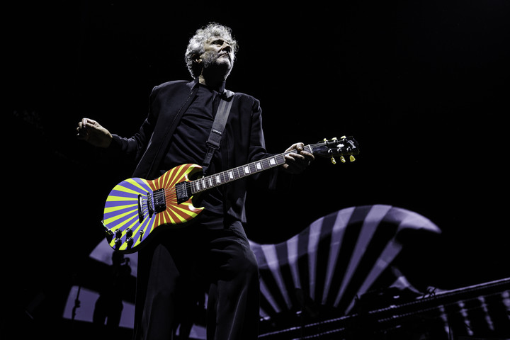 Fito Páez contó que compuso las canciones de "Shine" desde la guitarra. 