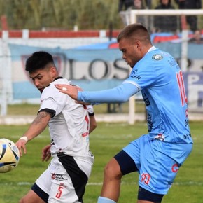 Yupanqui goleó 4-0 a Claypole y volvió a ilusionarse con la cima de la Zona B 