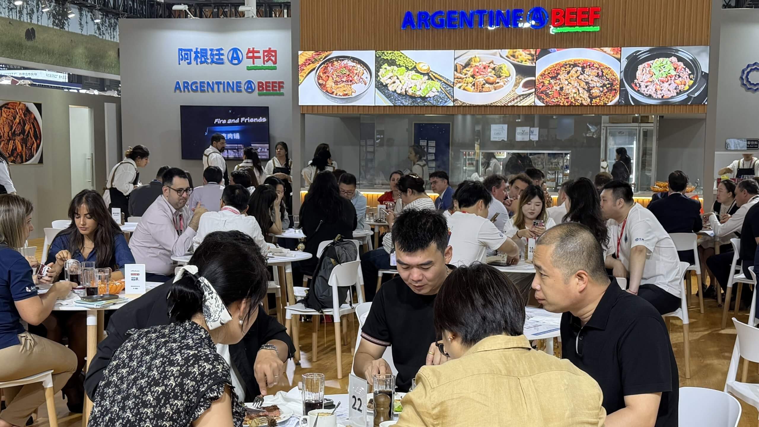 Exportaciones de carne argentina: “Es importante ver cómo cada día se abren más posibilidades” 2 IMG 0420.JPG scaled
