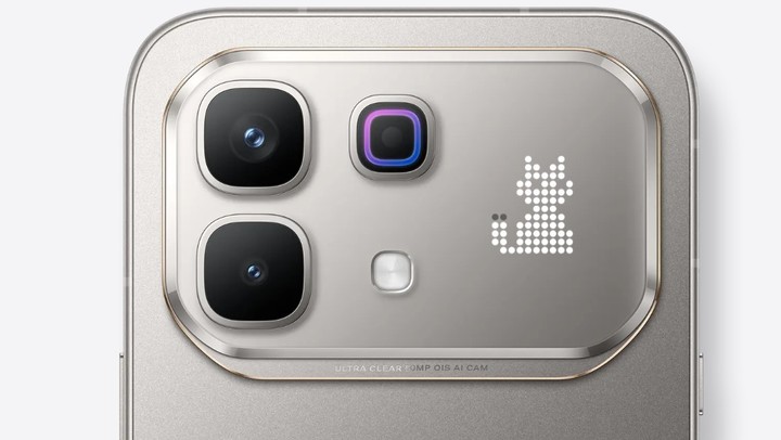 Infinix Note 60 Pro 5G: cómo es y cuánto sale el celular que funciona como consola portátil y tiene una pantalla «oculta»