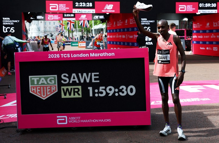 La historia de cómo Adidas creó la superzapatilla que ayudó a romper la barrera de las dos horas en el maratón