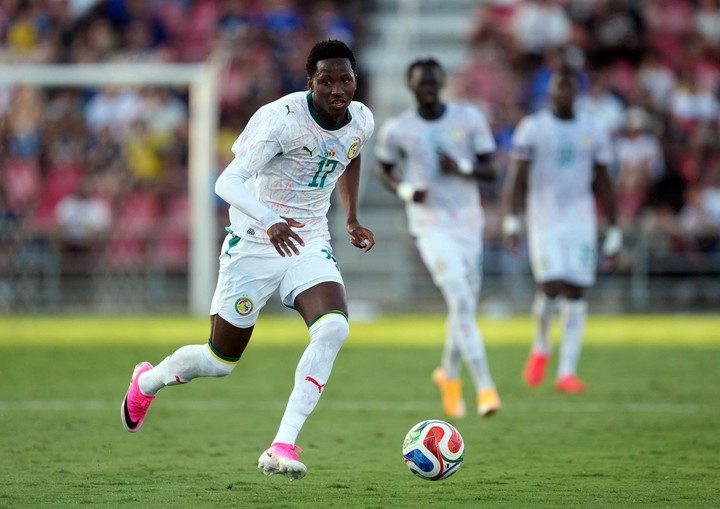 Senegal fue más peligroso, pero no logró romper el cero.