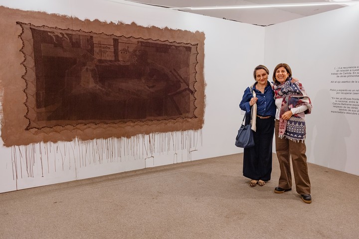 Stand homenaje a Carlota Beltrame. 