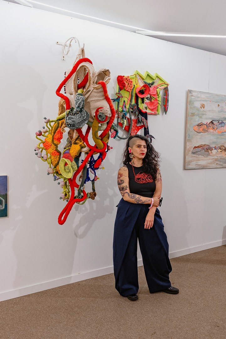 Jessica Morillo en el stand de Fulana. 